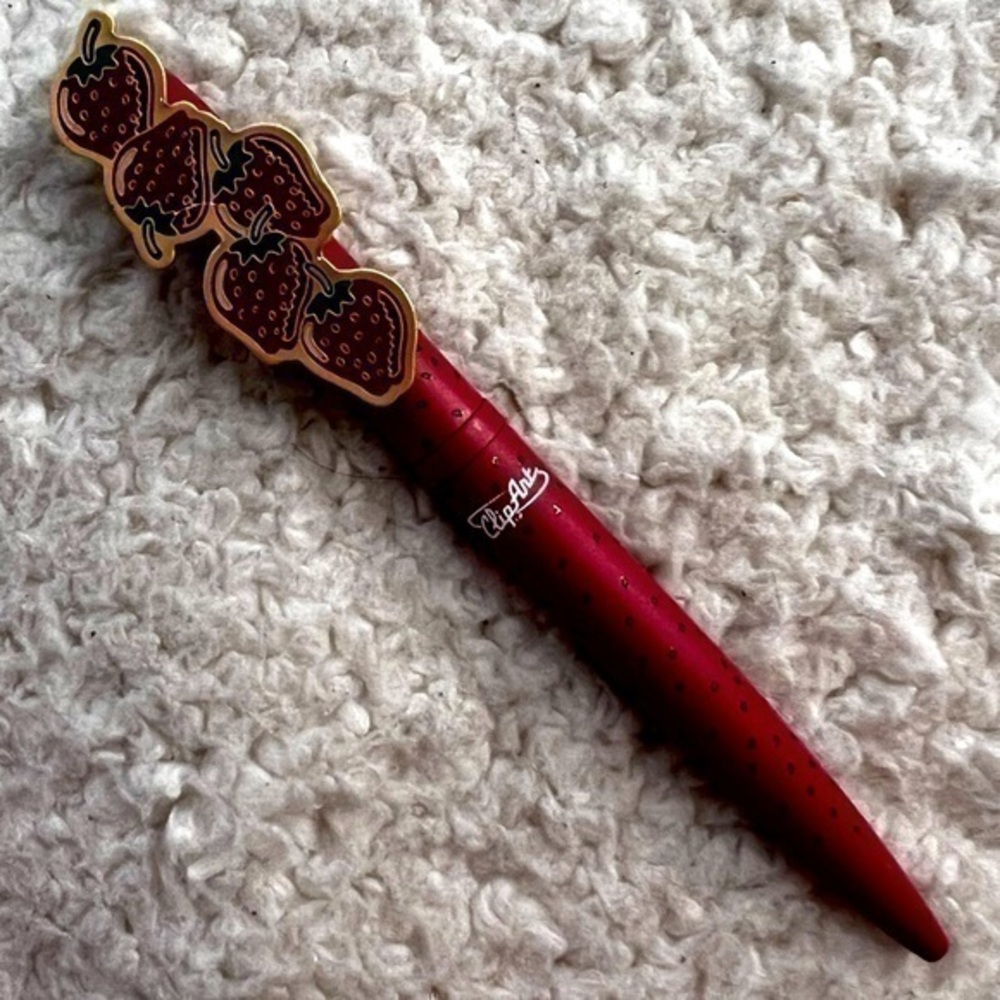 ClipArt "Strawberries" Collectible, Retired Ballpoint Pen (NWOT)